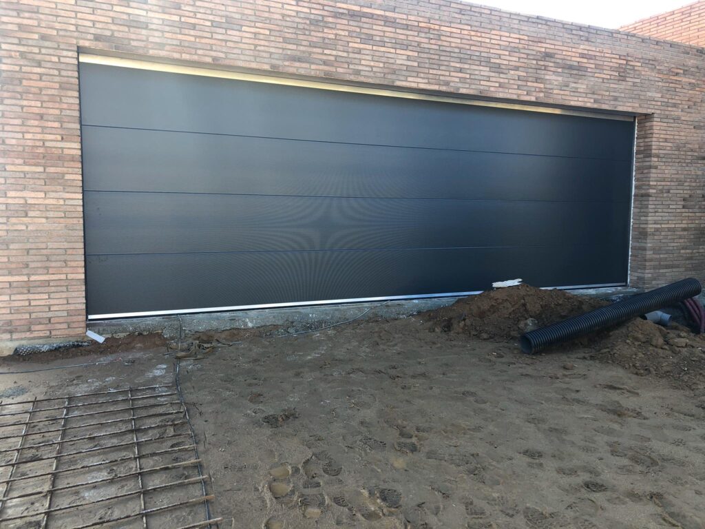 Puertas de grandes dimensiones