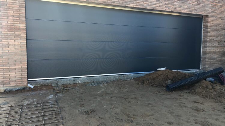 Puertas de grandes dimensiones